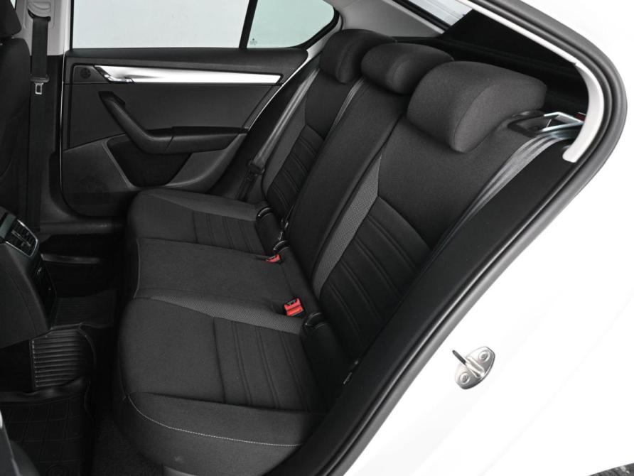 Skoda Octavia III (A7) Рестайлинг Ростов-на-Дону  - изображение 9