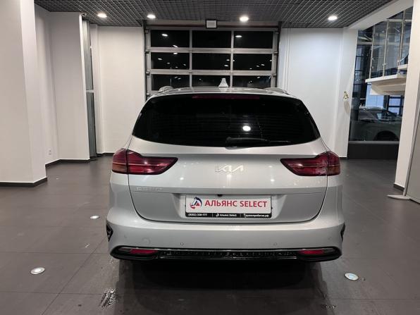 Kia Ceed III Рестайлинг с пробегом 2022 года, цена 2 383 000 рублей, 77739 км, универсал, Автокод Объявления