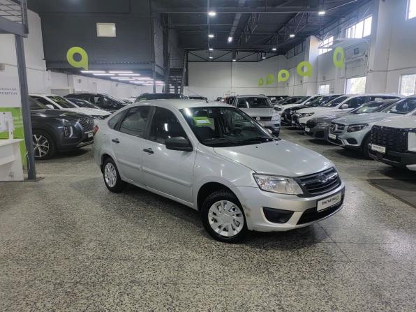 Lada (ВАЗ) Granta I с пробегом 2017 года, цена 499 000 рублей, 46870 км, лифтбек, Автокод Объявления