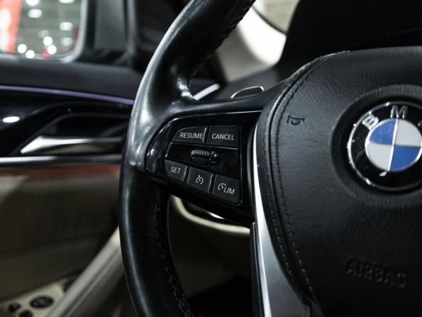 BMW 5 серии VII (G30/G31/G38) Рестайлинг с пробегом 2021 года, цена 3 267 000 рублей, 117000 км, седан, Автокод Объявления