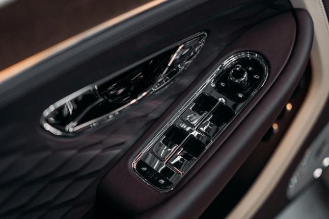 Новый Bentley Continental GT IV 2025 года, цена 53 500 000 рублей, купе, Автокод Объявления