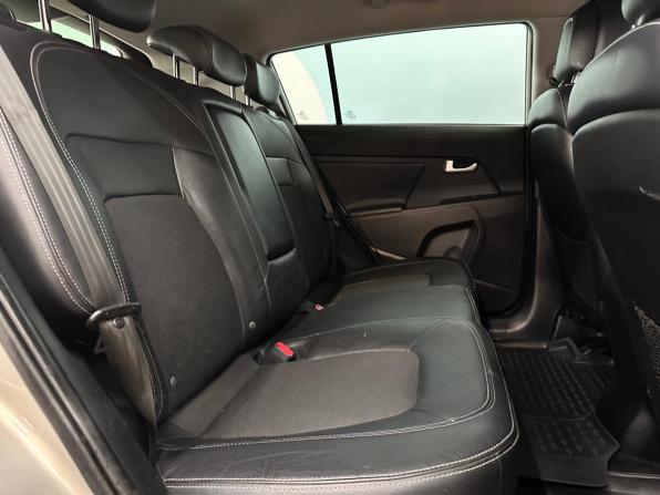 Kia Sportage III с пробегом 2011 года, цена 1 190 000 рублей, 217192 км, внедорожник, Автокод Объявления