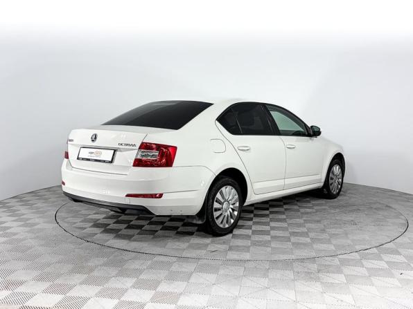 Skoda Octavia III (A7) с пробегом 2015 года, цена 952 000 рублей, 289114 км, лифтбек, Автокод Объявления