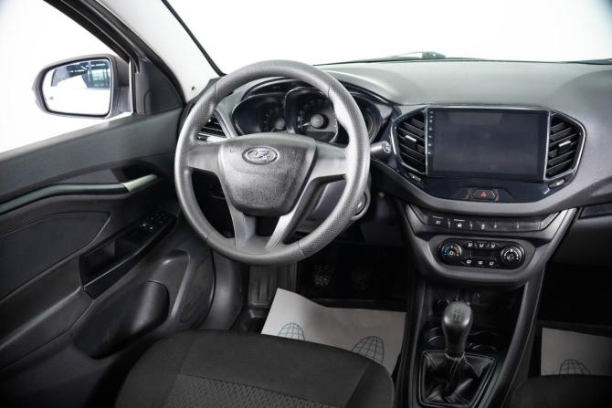 Lada (ВАЗ) Vesta I с пробегом 2017 года, цена 759 000 рублей, 104000 км, седан, Автокод Объявления