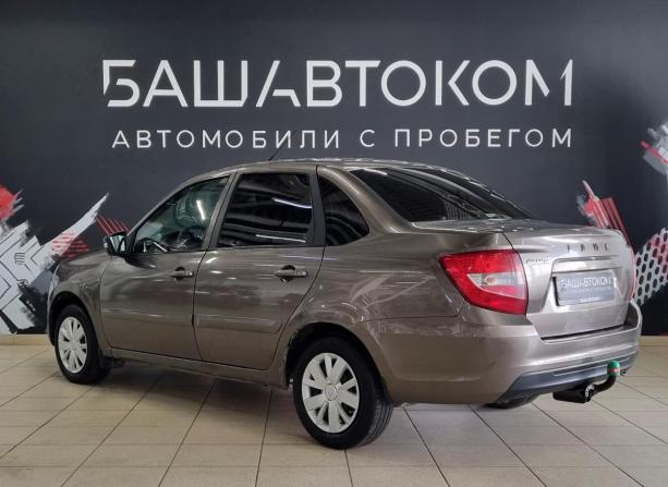 Lada (ВАЗ) Granta I Рестайлинг с пробегом 2019 года, цена 485 000 рублей, 165120 км, седан, Автокод Объявления