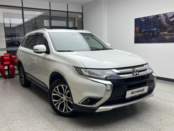 Mitsubishi Outlander III Рестайлинг с пробегом 2015 года, цена 1 620 000 рублей, 125000 км, внедорожник, Автокод Объявления