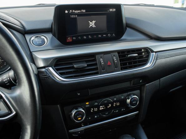 Mazda 6 III (GJ) Рестайлинг 2 с пробегом 2018 года, цена 2 310 000 рублей, 86476 км, седан, Автокод Объявления