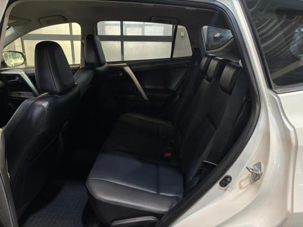 Toyota RAV4 IV (XA40) с пробегом 2013 года, цена 1 949 000 рублей, 217610 км, внедорожник, Автокод Объявления