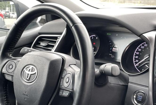 Toyota Camry VIII (XV70) Рестайлинг с пробегом 2021 года, цена 3 115 000 рублей, 21753 км, седан, Автокод Объявления