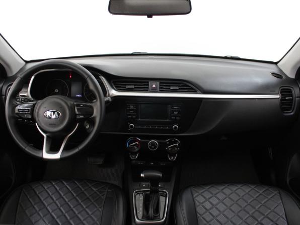 Kia Rio IV Рестайлинг с пробегом 2021 года, цена 1 499 900 рублей, 97360 км, седан, Автокод Объявления