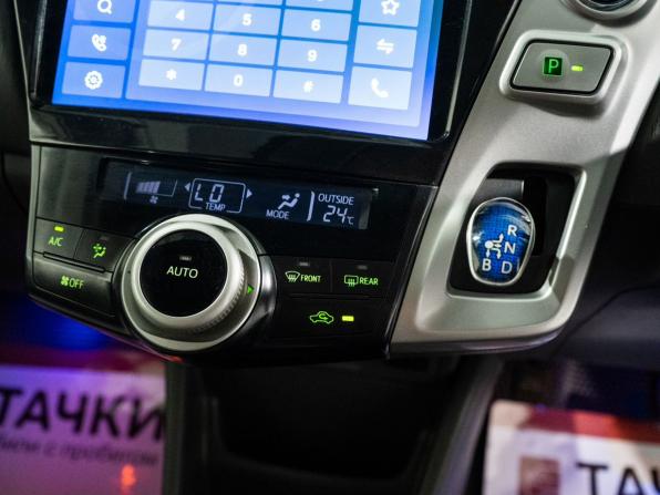 Toyota Prius Alpha I (ZVW40/41) с пробегом 2013 года, цена 1 400 000 рублей, 134869 км, универсал, Автокод Объявления