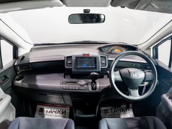 Honda Freed I с пробегом 2008 года, цена 845 000 рублей, 170000 км, компактвэн, Автокод Объявления