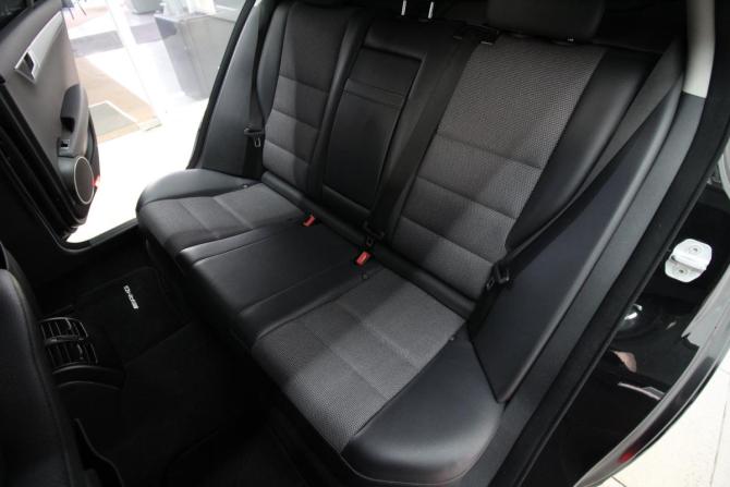 Mercedes-Benz C-Класс III (W204) Рестайлинг с пробегом 2012 года, цена 1 600 000 рублей, 226653 км, седан, Автокод Объявления