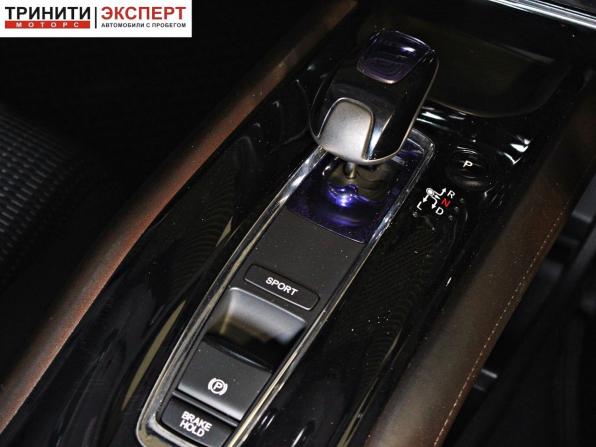 Honda Vezel I с пробегом 2014 года, цена 1 397 000 рублей, 142481 км, внедорожник, Автокод Объявления