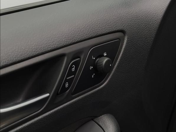 Volkswagen Jetta VI с пробегом 2012 года, цена 1 099 000 рублей, 89894 км, седан, Автокод Объявления