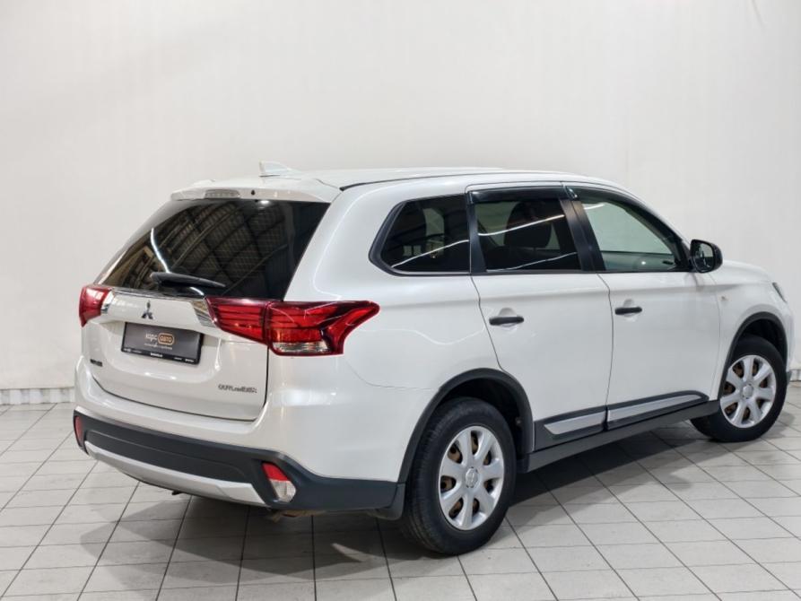 Mitsubishi Outlander III Рестайлинг 2 Курск  - изображение 3