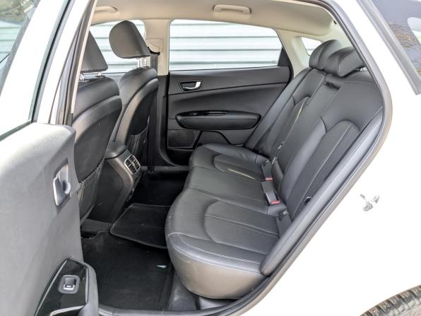 Kia Optima IV Рестайлинг с пробегом 2020 года, цена 2 060 000 рублей, 133084 км, седан, Автокод Объявления