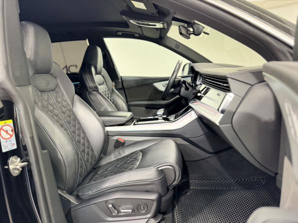 Audi Q8 I (4M) с пробегом 2021 года, цена 8 300 000 рублей, 49568 км, внедорожник, Автокод Объявления
