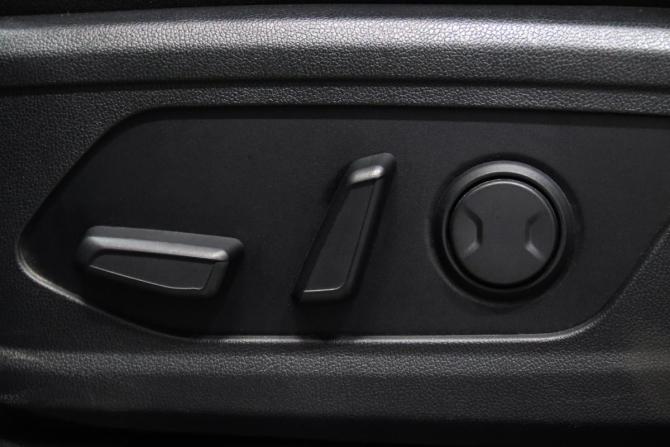 Kia Sorento IV с пробегом 2021 года, цена 3 555 550 рублей, 73160 км, внедорожник, Автокод Объявления
