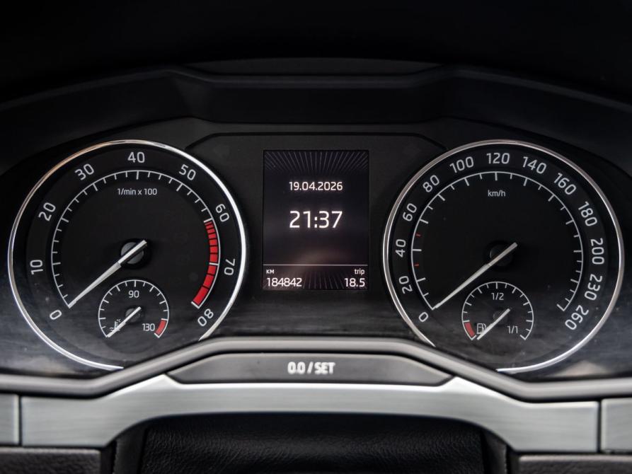 Skoda Superb III Волгоград  - изображение 9