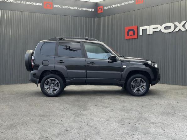 Lada (ВАЗ) Niva Travel I с пробегом 2023 года, цена 1 047 000 рублей, 46342 км, внедорожник, Автокод Объявления