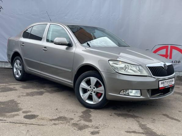 Skoda Octavia II (A5) Рестайлинг с пробегом 2010 года, цена 629 000 рублей, 200735 км, лифтбек, Автокод Объявления