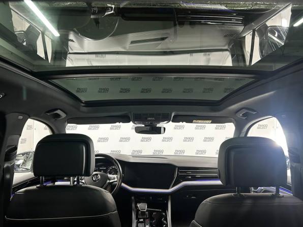 Volkswagen Touareg III с пробегом 2019 года, цена 4 992 000 рублей, 169205 км, внедорожник, Автокод Объявления