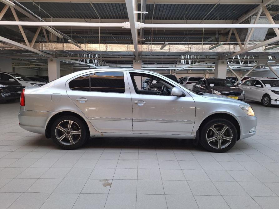 Skoda Octavia II (A5) Рестайлинг Челябинск  - изображение 8