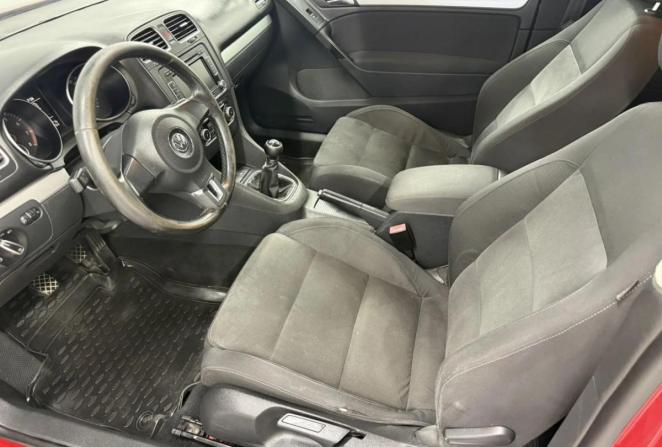 Volkswagen Golf VI с пробегом 2010 года, цена 750 000 рублей, 204003 км, хэтчбек, Автокод Объявления