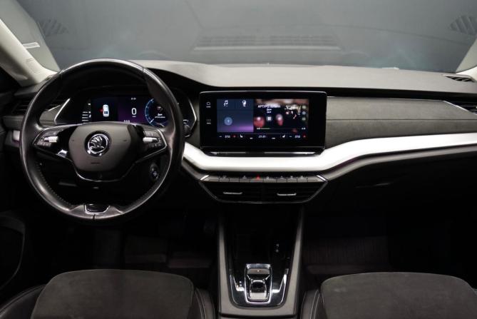 Skoda Octavia IV (A8) с пробегом 2021 года, цена 2 299 000 рублей, 113000 км, лифтбек, Автокод Объявления