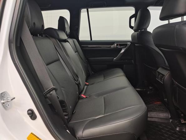 Lexus GX II Рестайлинг 2 с пробегом 2021 года, цена 8 800 000 рублей, 18117 км, внедорожник, Автокод Объявления