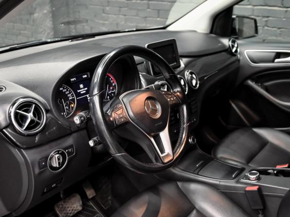 Mercedes-Benz B-Класс II (W246) с пробегом 2012 года, цена 1 100 000 рублей, 202485 км, хэтчбек, Автокод Объявления
