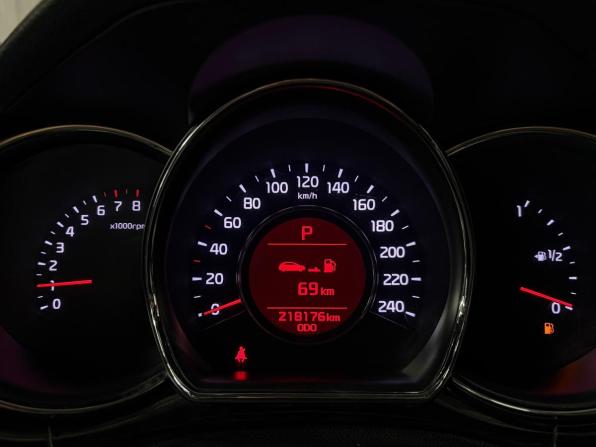 Kia Ceed II с пробегом 2013 года, цена 1 047 000 рублей, 218171 км, хэтчбек, Автокод Объявления