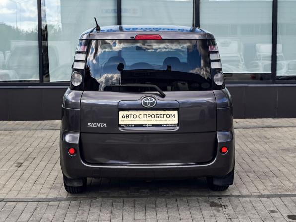Toyota Sienta I Рестайлинг 1 с пробегом 2010 года, цена 699 000 рублей, 220000 км, компактвэн, Автокод Объявления