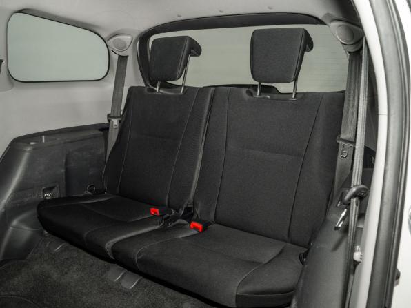 Toyota Wish II Рестайлинг с пробегом 2012 года, цена 1 450 000 рублей, 94658 км, минивэн, Автокод Объявления