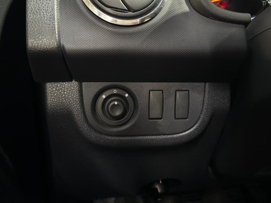 Renault Logan II Рестайлинг Санкт-Петербург  - изображение 12