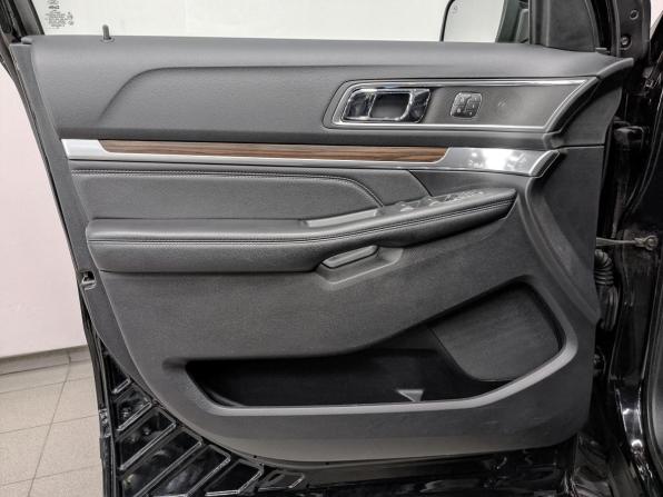 Ford Explorer V Рестайлинг 2 с пробегом 2018 года, цена 3 590 000 рублей, 112179 км, внедорожник, Автокод Объявления