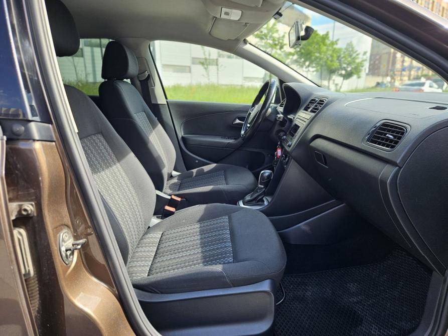 Volkswagen Polo V Рестайлинг Санкт-Петербург  - изображение 10