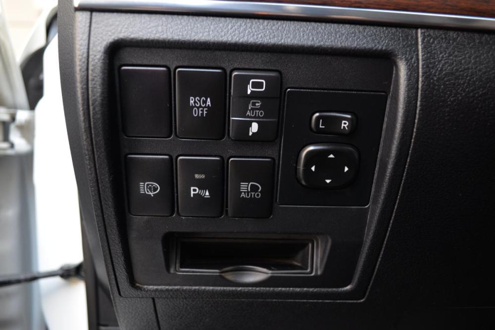 Toyota Land Cruiser 200 Series Рестайлинг 2 Иркутск  - изображение 23