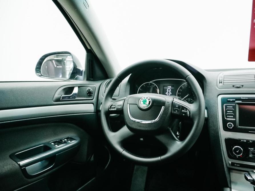 Skoda Octavia II (A5) Рестайлинг Красноярск  - изображение 13
