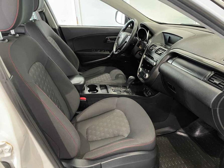 FAW Besturn X80 I Москва  - изображение 13