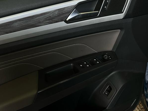 Volkswagen Atlas I Рестайлинг с пробегом 2021 года, цена 3 930 000 рублей, 99455 км, внедорожник, Автокод Объявления
