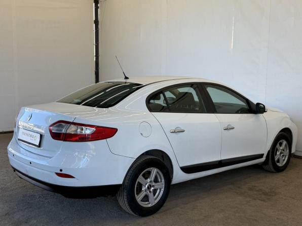 Renault Fluence I Рестайлинг с пробегом 2014 года, цена 800 000 рублей, 132352 км, седан, Автокод Объявления