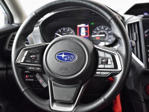 Subaru Impreza V Рестайлинг с пробегом 2021 года, цена 1 965 000 рублей, 88900 км, седан, Автокод Объявления