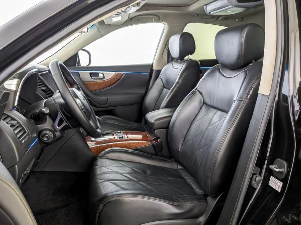 Infiniti QX70 с пробегом 2014 года, цена 2 390 000 рублей, 100310 км, внедорожник, Автокод Объявления