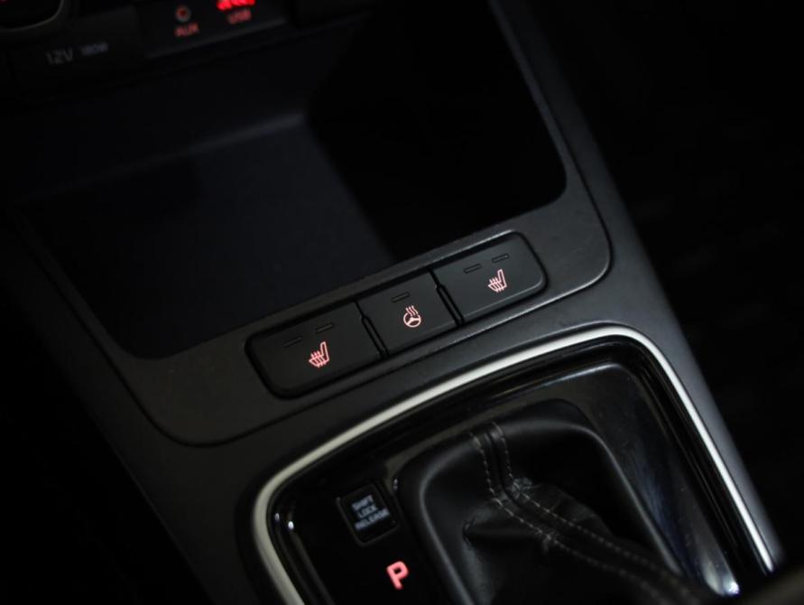 Kia Rio IV Санкт-Петербург  - изображение 16