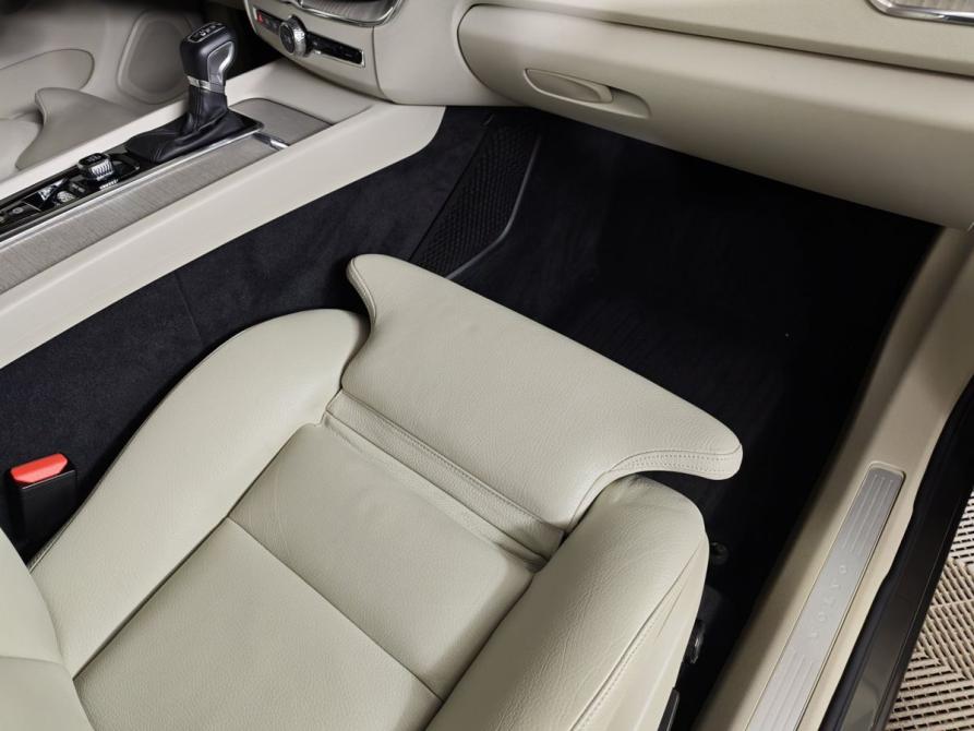 Volvo XC60 II Москва  - изображение 24