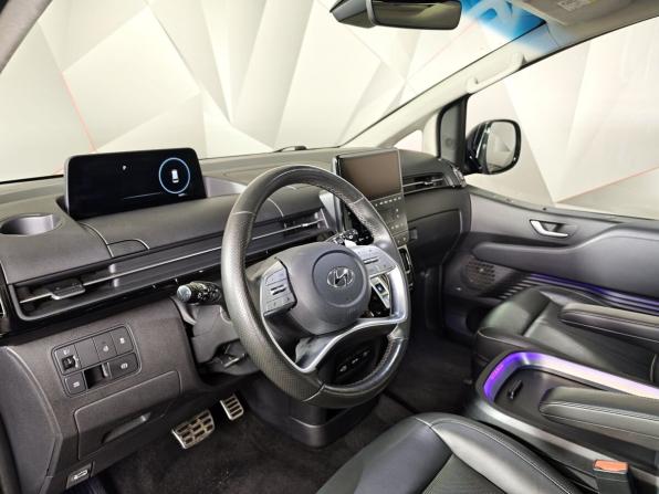Hyundai Staria I с пробегом 2021 года, цена 5 350 000 рублей, 66868 км, минивэн, Автокод Объявления