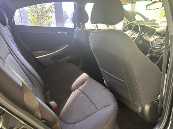 Hyundai Solaris I с пробегом 2012 года, цена 699 000 рублей, 132000 км, седан, Автокод Объявления