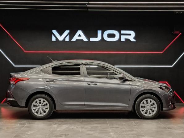 Hyundai Solaris II Рестайлинг с пробегом 2022 года, цена 1 725 000 рублей, 46145 км, седан, Автокод Объявления